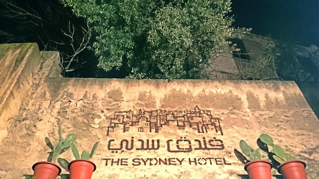 The Sydney Hotel Amman Exterior foto